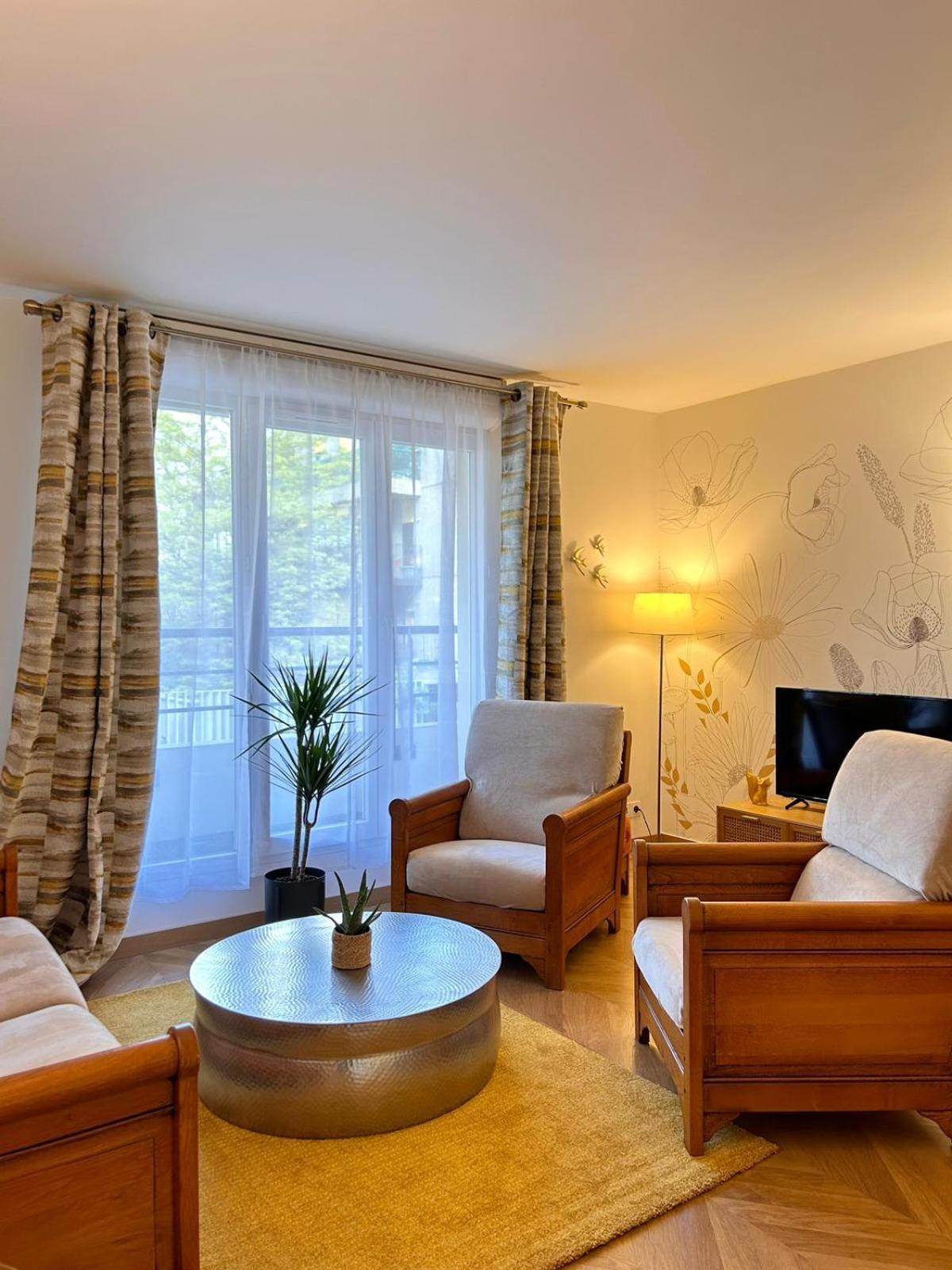 Apartment Chaleureux Et Calme Pres De Paris Et Metro *